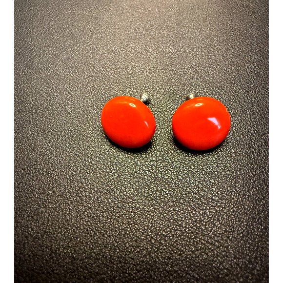 Vintage Mid-Century Screw Back Bright Orange Round Earrings Plastic Enamel MCM - Picture 3 of 7